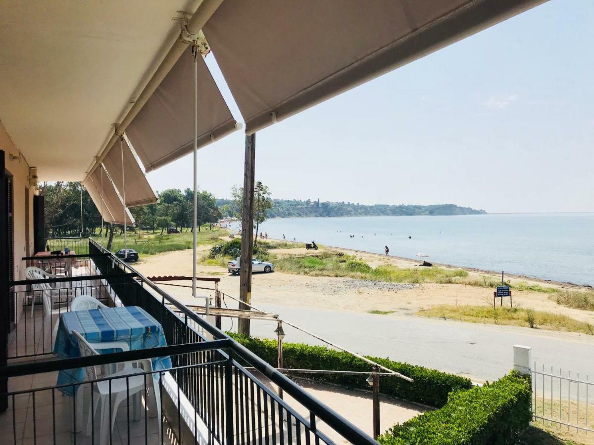 Seaside Studios I Sinakos Estate Epanomi Extérieur photo
